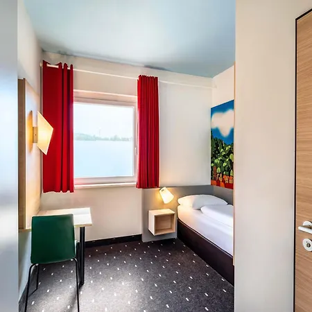 Freiburg-sued Hotel Freiburg im Breisgau