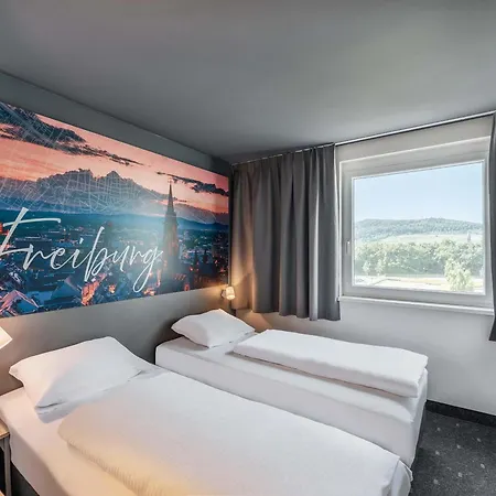 Hotel Freiburg-sued 3*