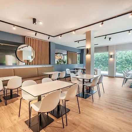 Hotell Freiburg-sued 3*