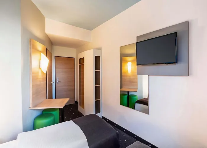 Hotel Freiburg-sued 3*